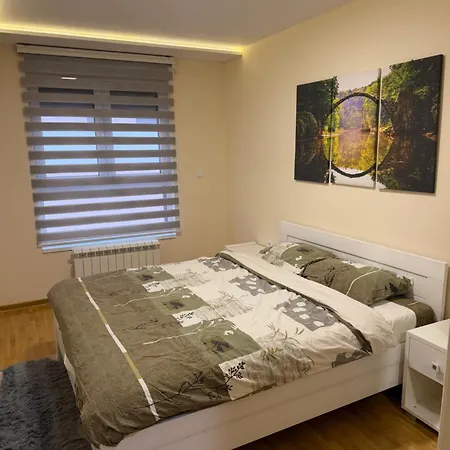 Gondola & Center 兹拉蒂博尔